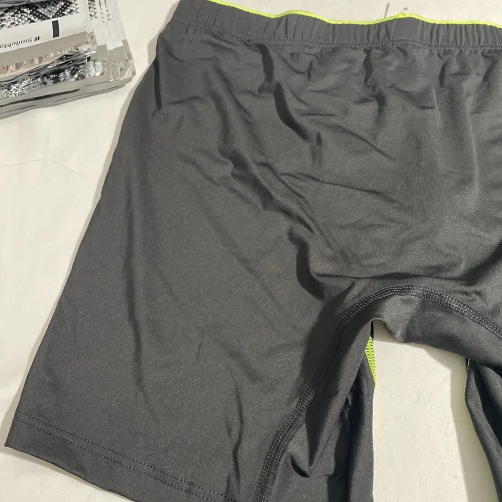 NIB $30 2(X)IST [ Medium ] Sliq Micro Sliq Long Leg Boxer Brief in Black‎ Green